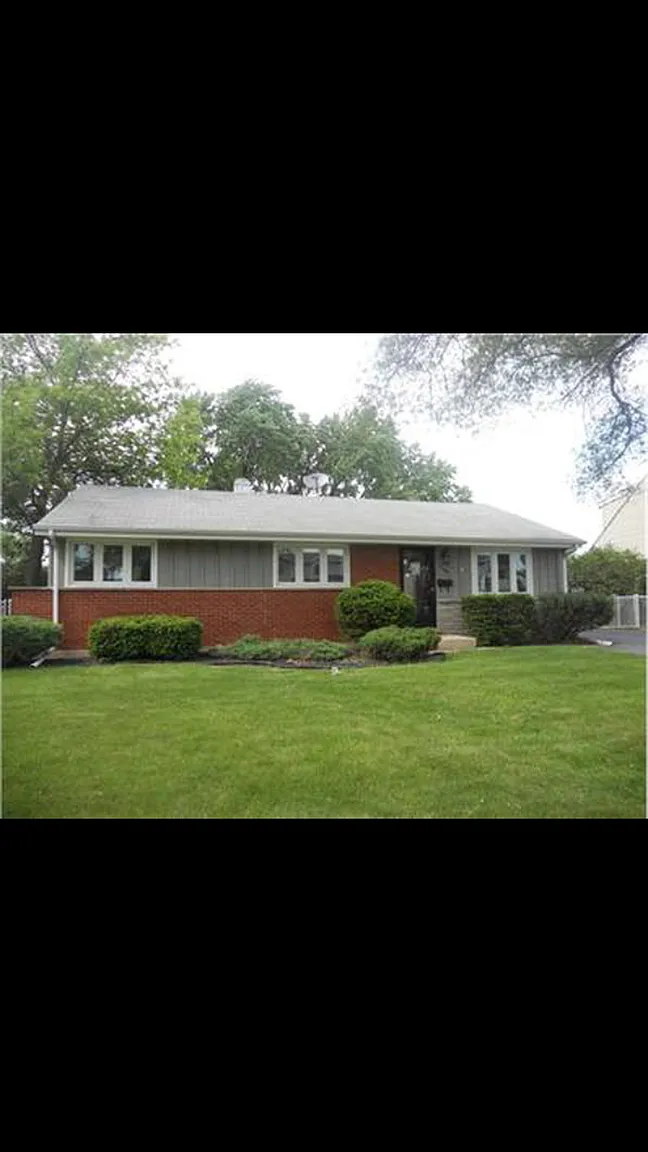 6308 W 84th Pl photo 1
