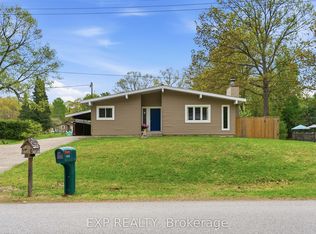 136 Resthaven Ave, Ottawa, ON K0A 3M0
