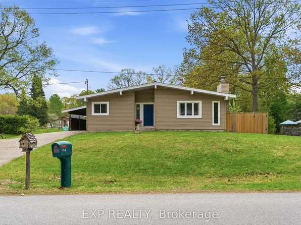 136 Resthaven Ave, Ottawa, ON K0A 3M0