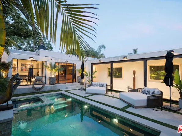 385 Huntley Dr, West Hollywood, CA 90048