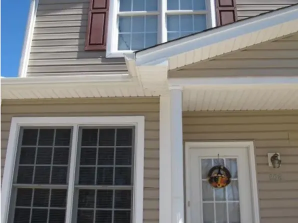 202 Heights Ln, Blacksburg, VA 24060