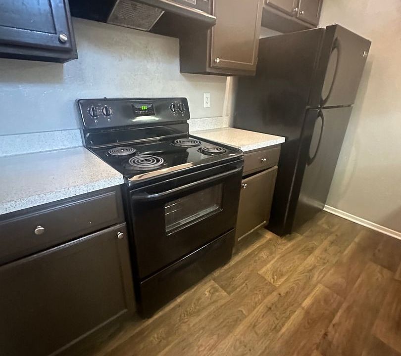 1st image of 2407 Forest Brook Ln #403