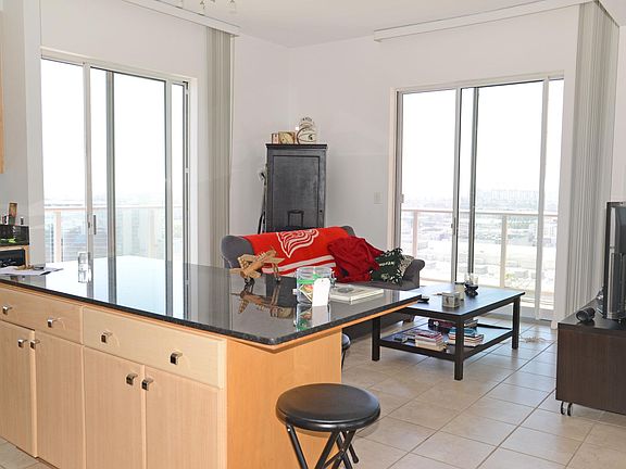 5th image of 388 E Ocean Blvd Unit 1702
