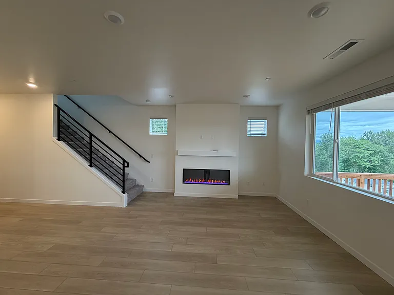 609 103rd Ct SE — Photo 25