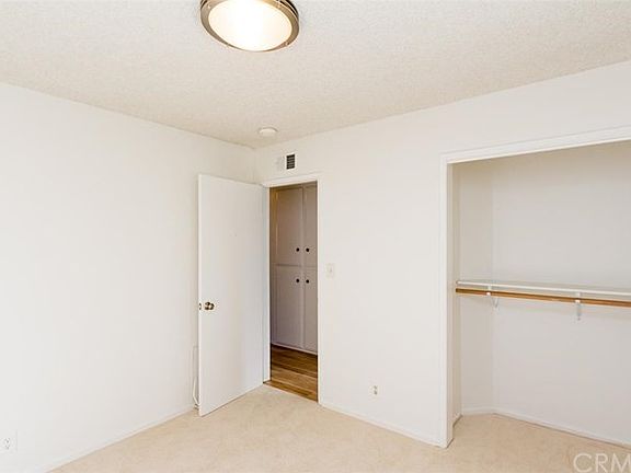 5th image of 6861 Stanford Ave