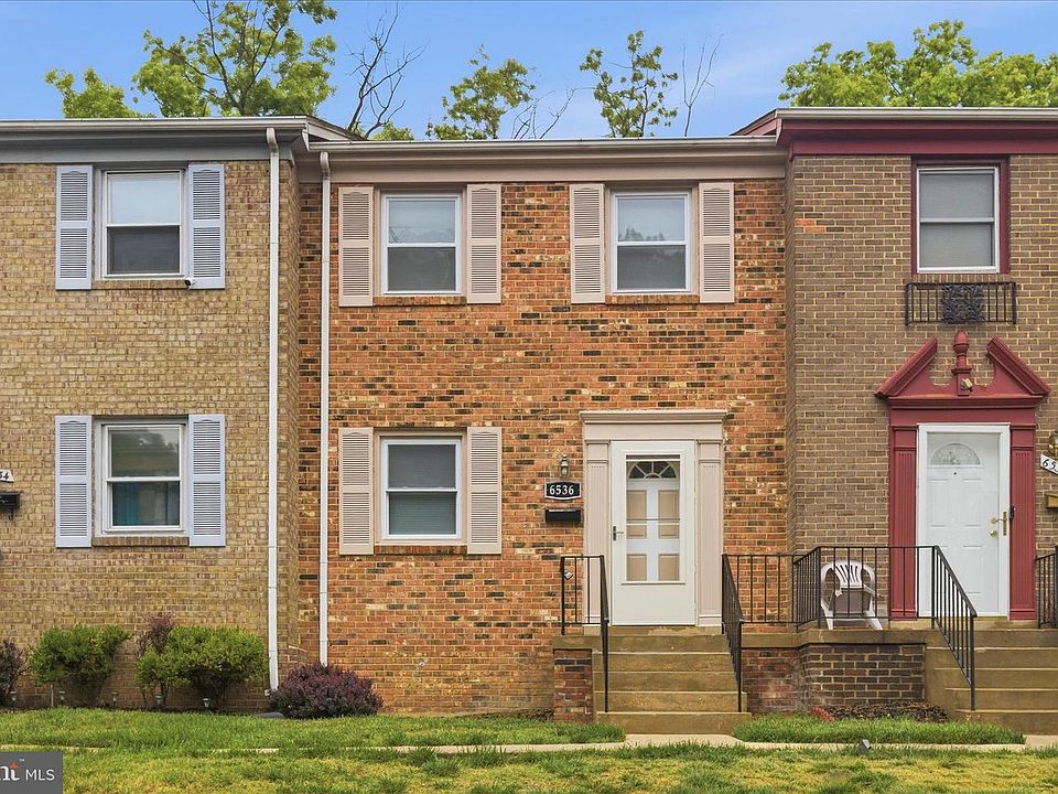 1st image of 6536 Beechwood Dr #19