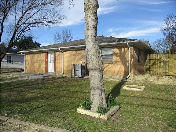 2nd image of 4032 Mehalia Dr