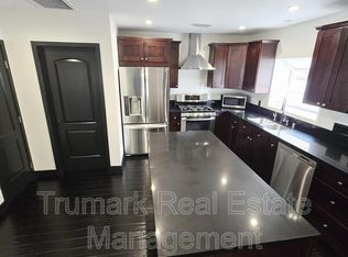12426 Moorpark St APT E, Studio City, CA 91604