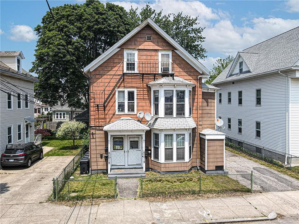 82 Appleton Ave, Pawtucket, RI 02860 Zillow