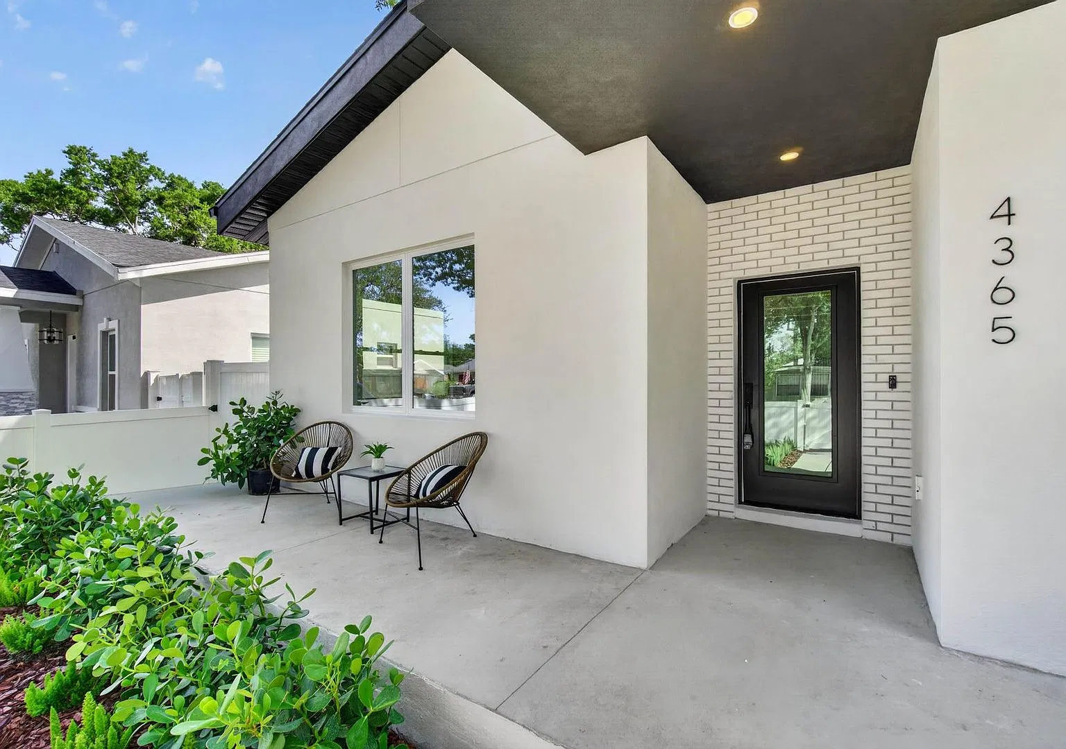 Brand New - Be The First Resident!! — Photo 2