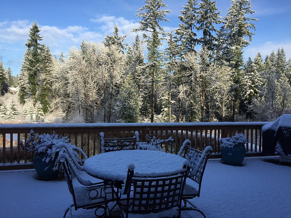 2nd image of 12748 Adair Creek Way NE