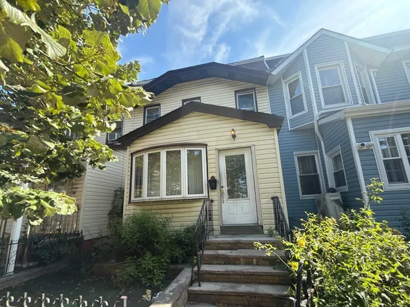 107-27 109th Street image 1 of 4