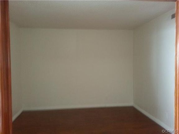 4th image of 1610 Greencastle Ave APT D
