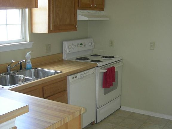 5th image of 2427 Haviland Dr