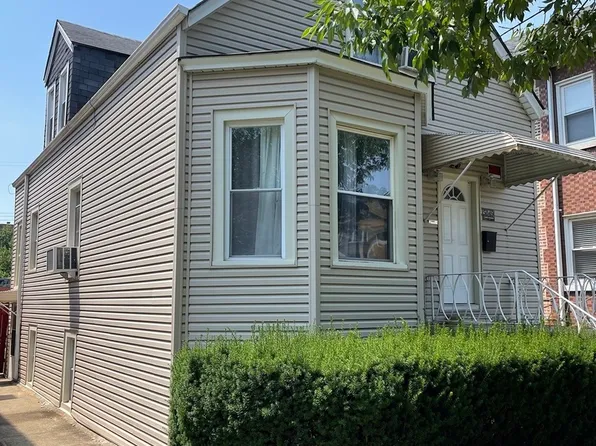 5049 W Henderson St, Chicago, IL 60641