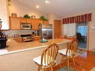 9550 W 94th Pl, Saint John, IN 46373