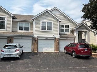 2204 Scott Ln Unit 2204, Aurora, IL 60502