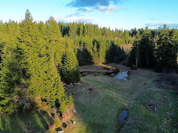 3rd image of 3190 E Hoquiam Road