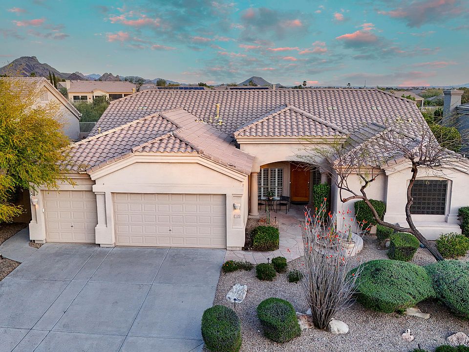 1st image of 11175 N 118th Way