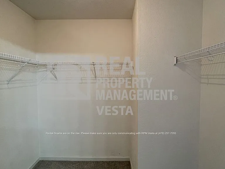 451 Crabapple Pl — Photo 9