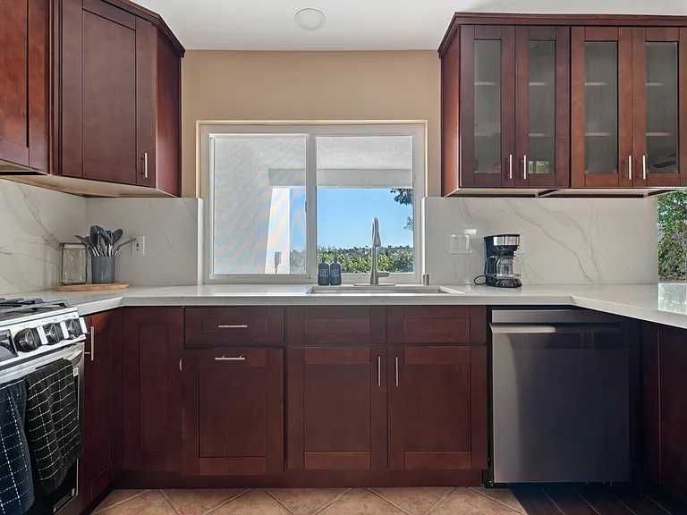 3561 Voyager Ct — Photo 26