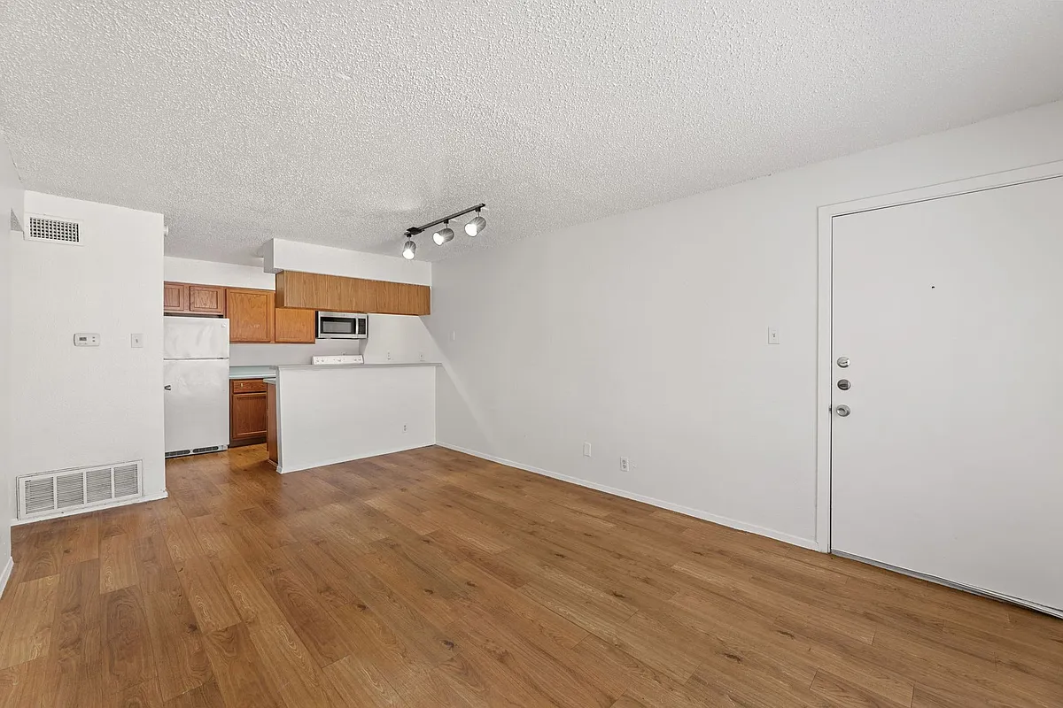 Building Photo - Patton Apartments