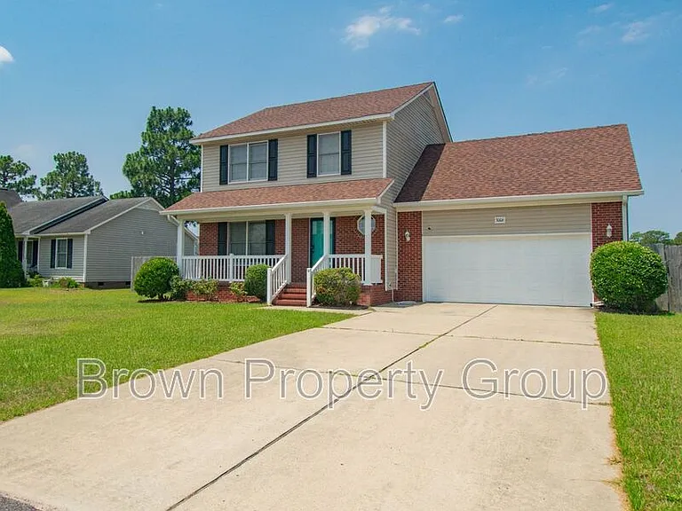 3006 Burton Dr — Photo 3
