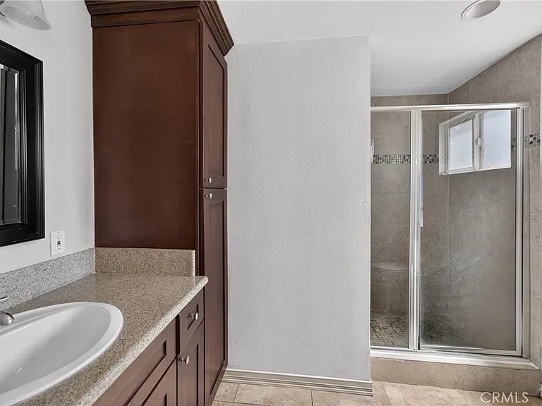 8720 Villa Dr — Photo 17