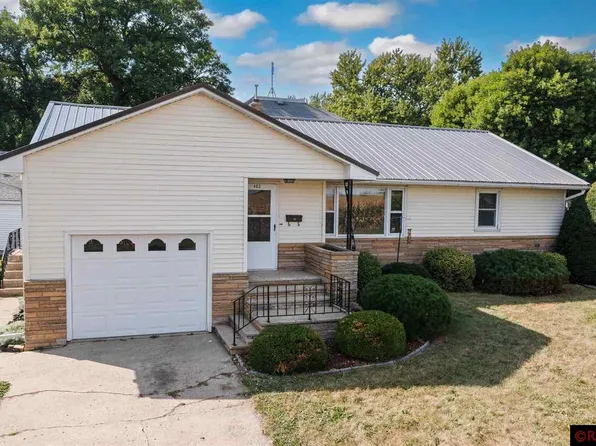 403 S East St, Elmore, MN 56027