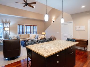 917 W Savidge St Unit 33, Spring Lake, MI 49456