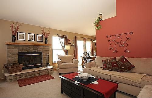 2nd image of 292 Lanna Ln