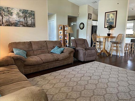 3rd image of 1568 Anorada Blvd