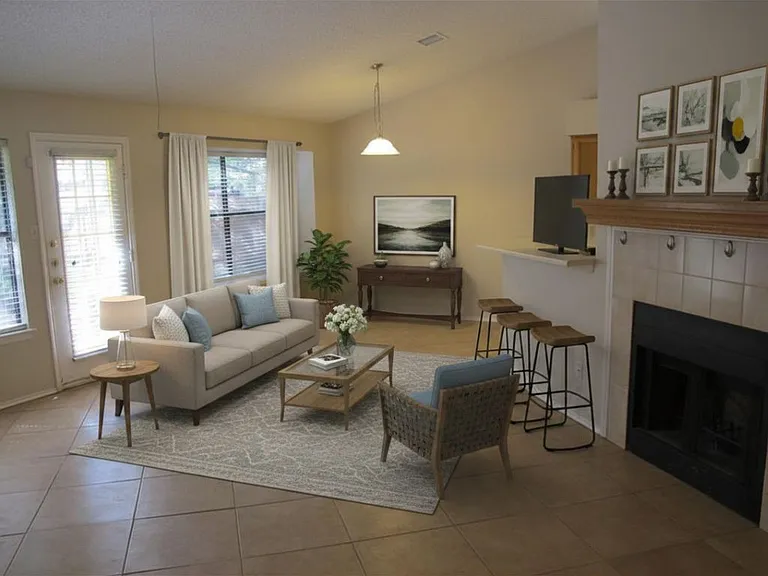 1301 Texas Oak Way — Photo 12