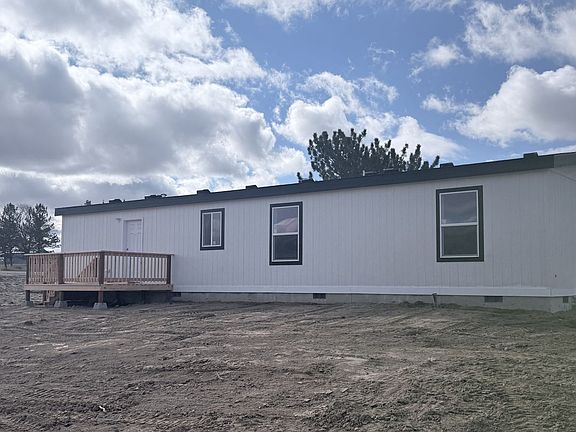 3rd image of 809 Spring Valley Pkwy