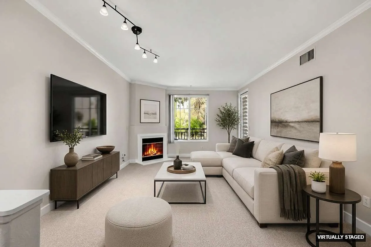 1 bed, 831 sqft, $2,999 — Photo 1