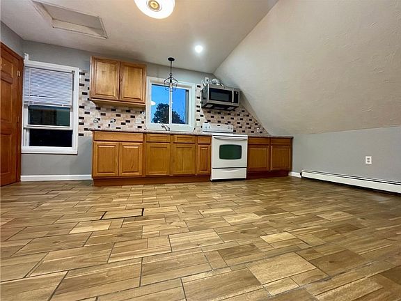 2nd image of 36 Highland St Floor 3