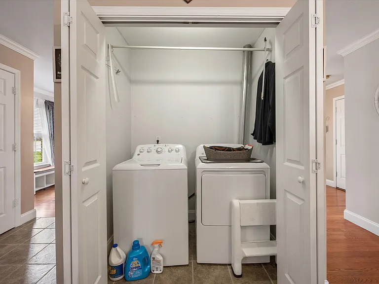 1110 Mercer Dr — Photo 18