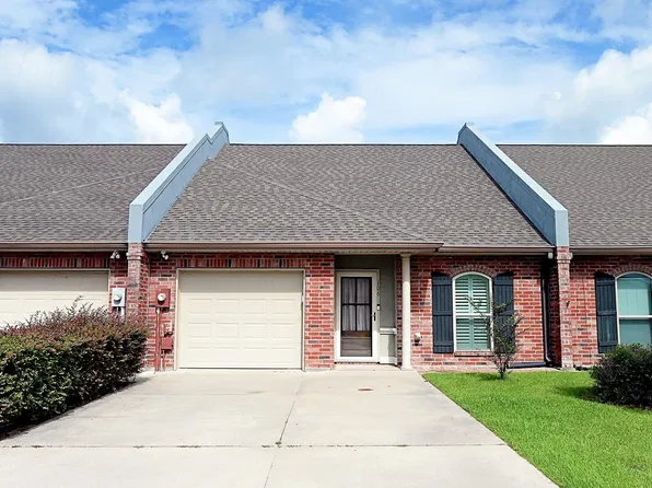 106 Harkey Dr, Thibodaux, LA 70301