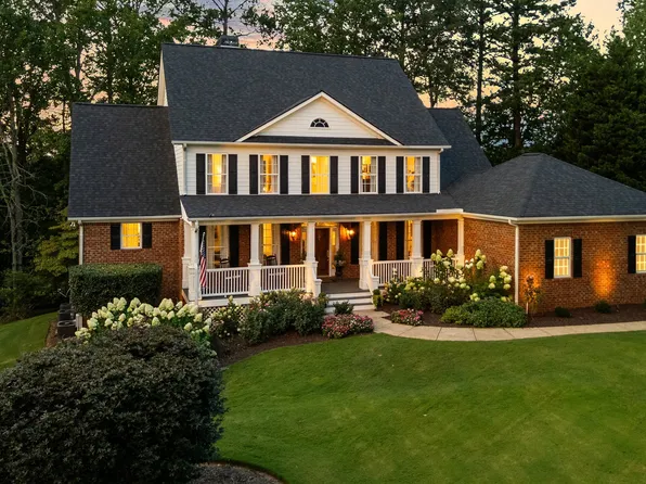 905 White Oak Dr, Newnan, GA 30265