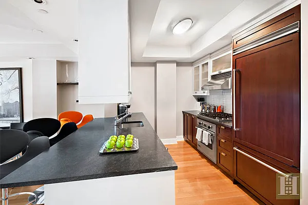 Rented by Halstead Real Estate | media 22