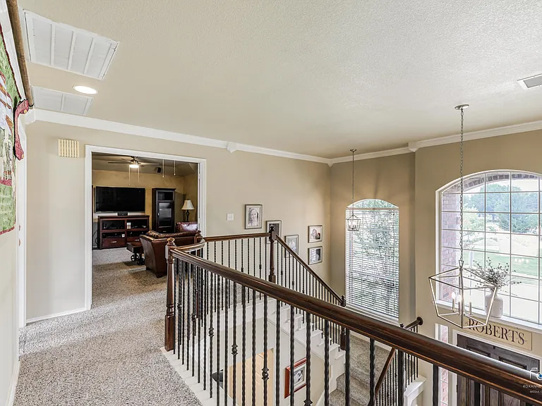 9921 Sean Dr — Photo 27