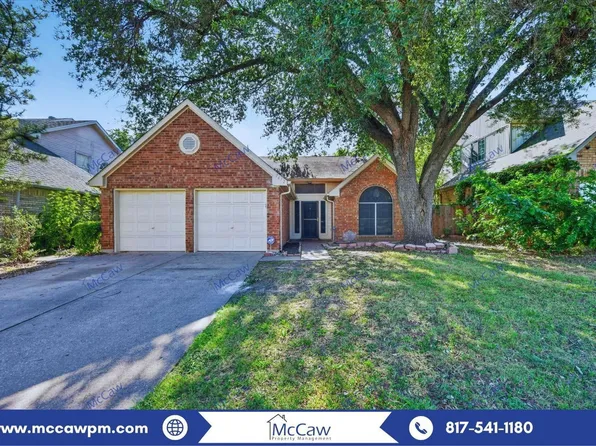 7432 Blackthorn Dr, Fort Worth, TX 76137