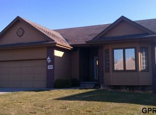 8805 S 99th St, Lavista, NE 68128