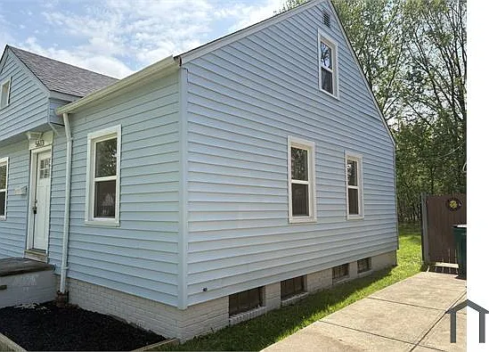 5633 Waterbury Ave — Photo 12