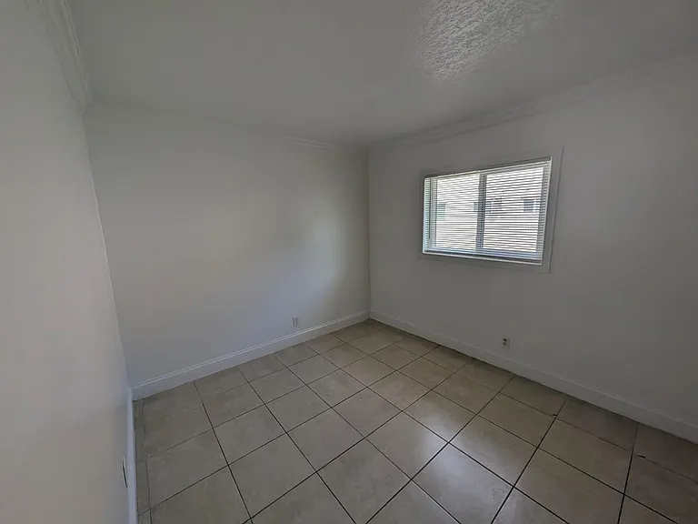817 Lighthouse Dr #B — Photo 14