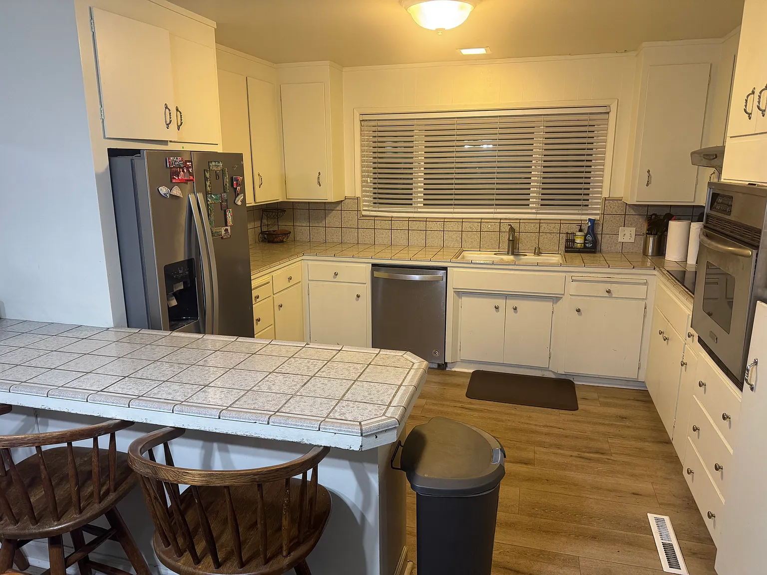 607 Lighthouse Ave — Photo 3