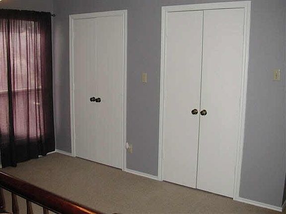 5th image of 1512 Hindsdale Dr
