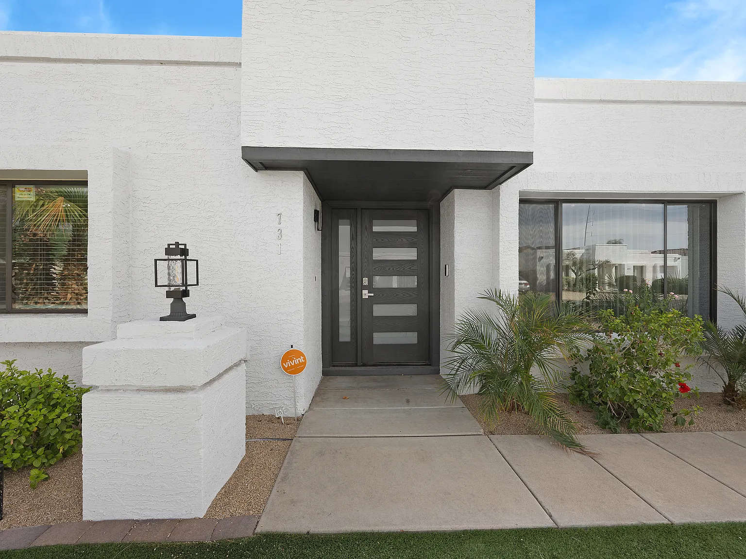 2 bed, 1217 sqft, $2,159 — Photo 4
