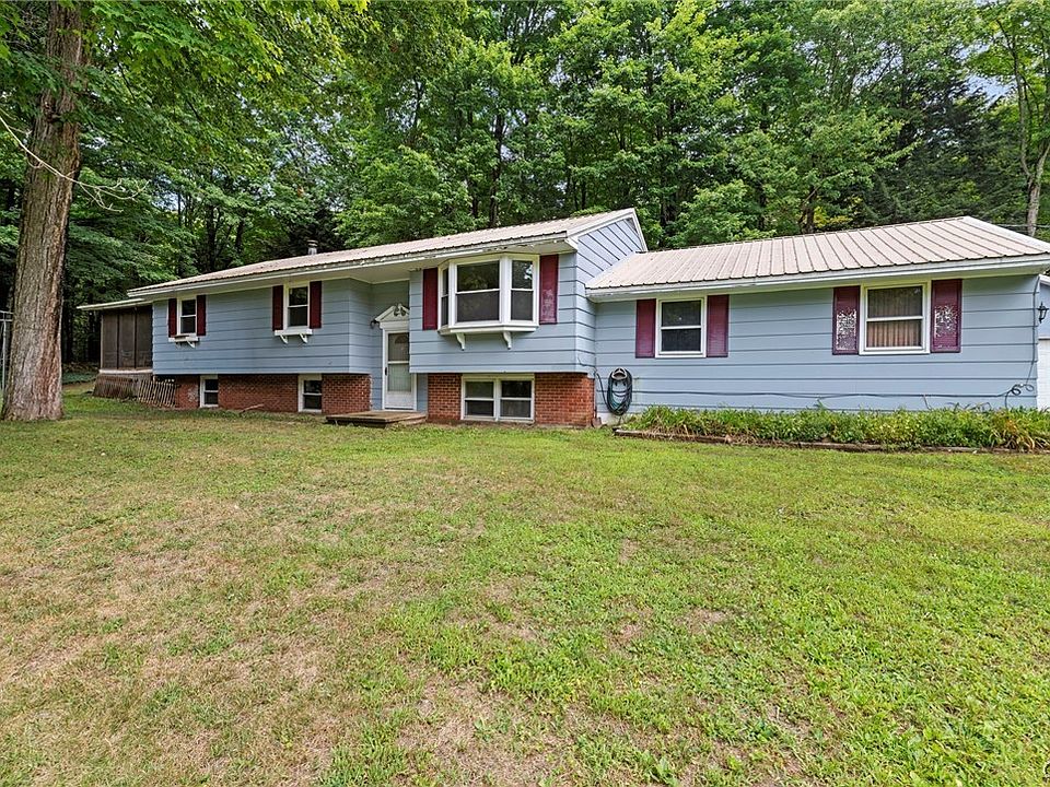 1st image of 204 Johnson Rd