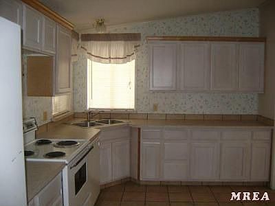 Another View of the Kitchen